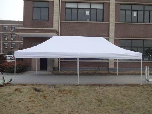 El móvil de las exposiciones que acampa atasca las tiendas ascendentes fáciles del toldo 10 x 10 de la prenda impermeable del patio trasero